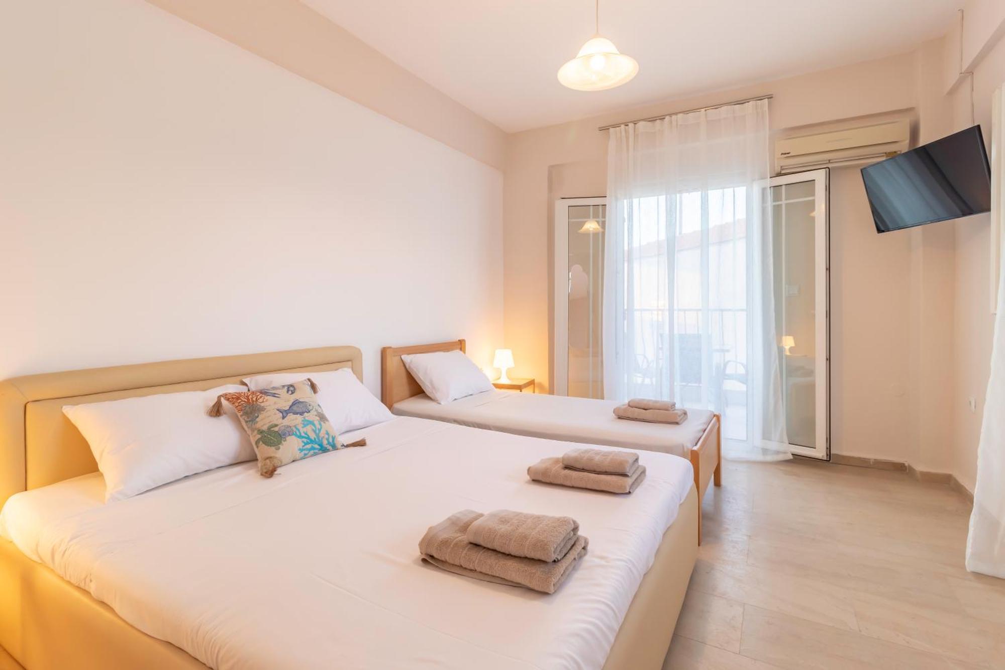 Properstay 101 - Casa Leonardo Chalkidiki Polychrono Esterno foto